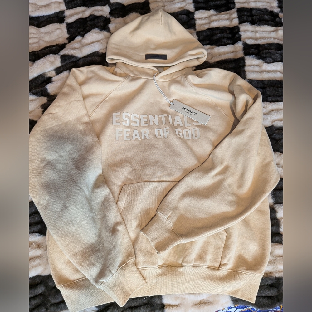 Essentials Fear Of God